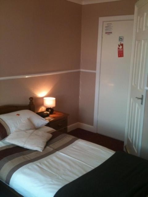Molyneux Guesthouse Weymouth Szoba fotó
